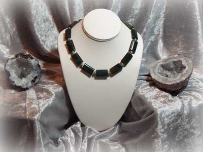 Cushion-cut Bloodstone and Bali Silver Gemstone Beaded Necklace